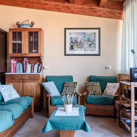 Bed & Breakfast La Veranda Di Tatta 3*
