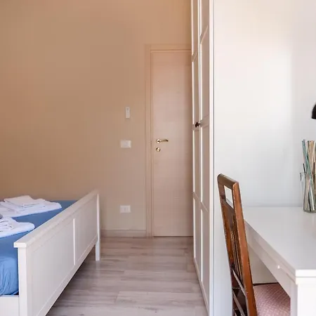 La Veranda Di Tatta Bed & Breakfast 2*