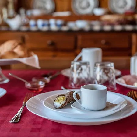 فندق مبيت وإفطار La Veranda Di Tatta أغريجنتو